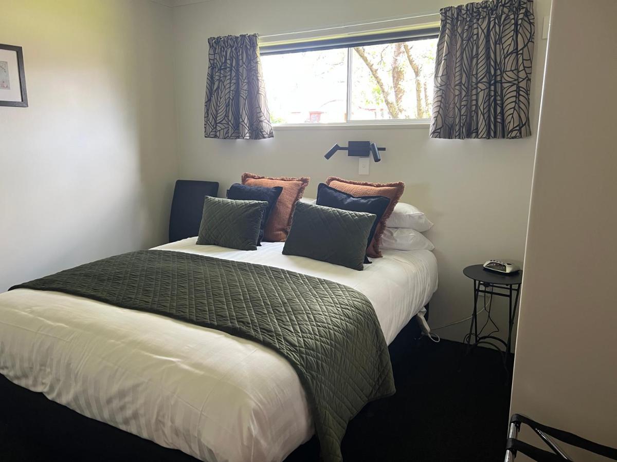 Golden Leaf Apartments Invercargill Buitenkant foto